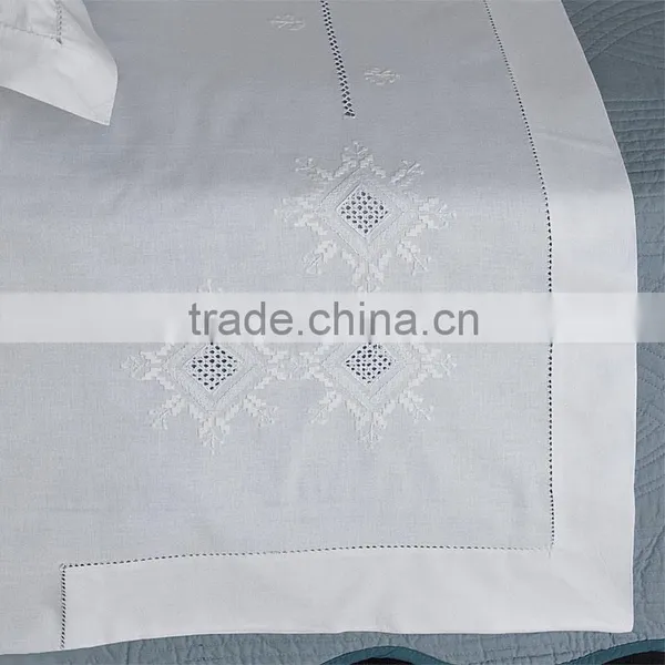 Hand Embroidery Bedding Set photo-4