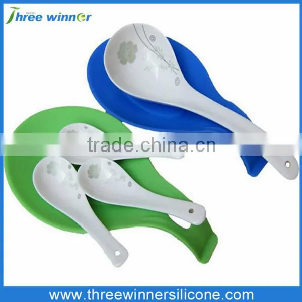 Durable and Steady Silicone Spoon Rest Holder Colorful photo-3