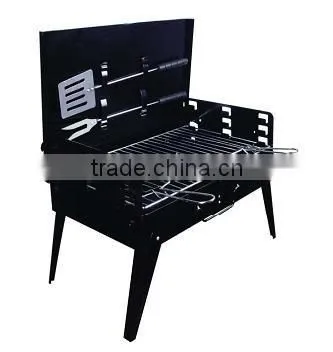 charcoal bbq grill and smoker with bbq accessory