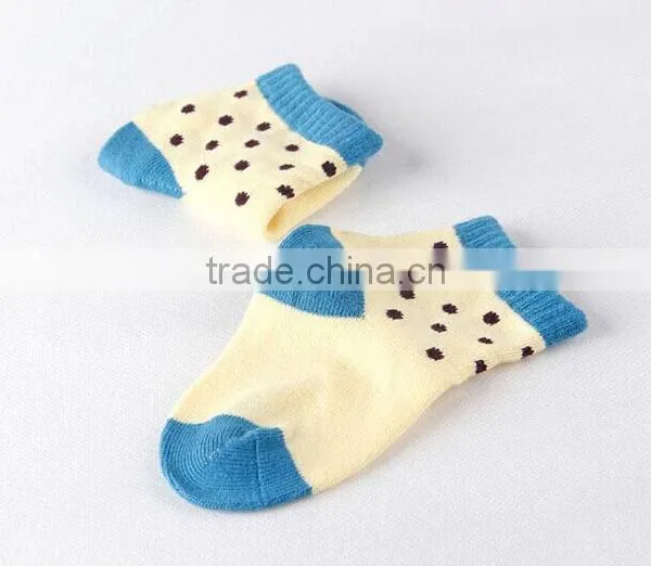 2017 Personalized Your Own Brand Logo Design Private Label Eco Friendly Bamboo Fiber Sport Simple Plain Kids Socks photo-4