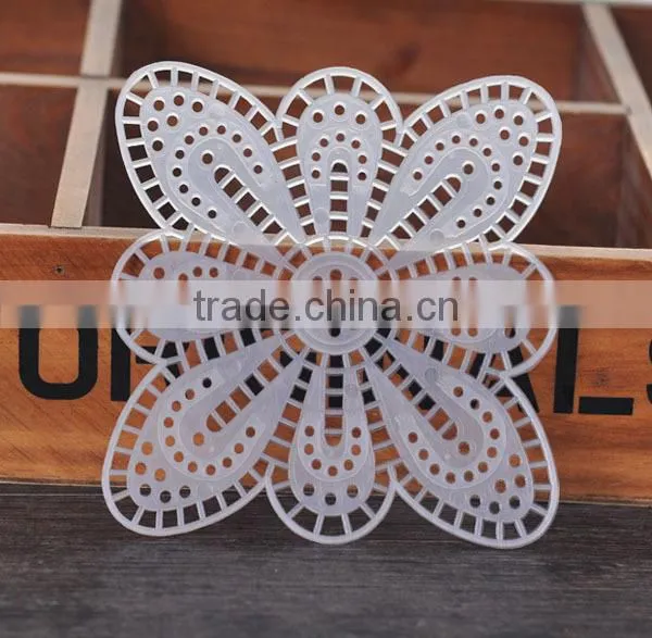DIY Craft Butterfly Plastic Canvas Shapes for Purse/bag/needlepoint Projects/coasters//auto Cusions photo-2