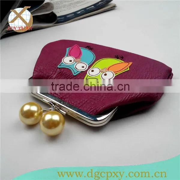 Yellow Pearl Kiss Lock Metal Frame PU Bags for Children