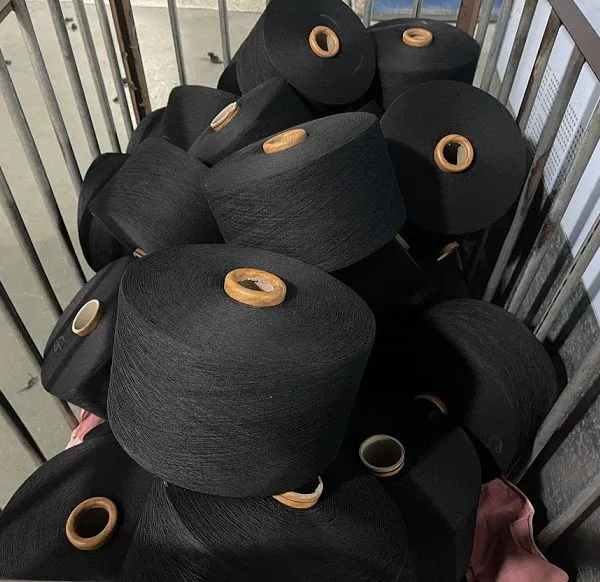 Recycled Cotton Yarn Black Ne8s/1 Labor Glove Yarn