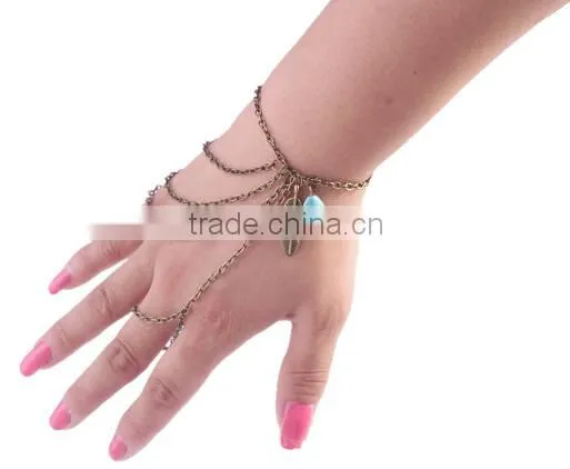 >>New SW16571 Bohemian Feather Charm Hand Chain/ photo-2