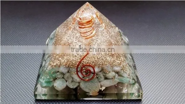 Green Aventurine Orgone Pyramid With Green Aventurine Tumble Stone
