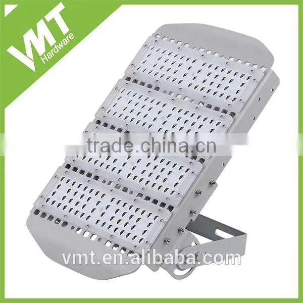 New Model Ip65 Waterproof Stamping 300w Tunnel Lighting Fixtures photo-3