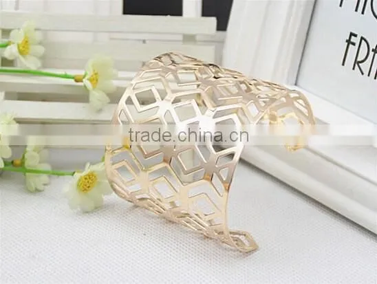 Europe Polygon Punk Style Hollow Jewelry Bangles With Factory Price photo-4