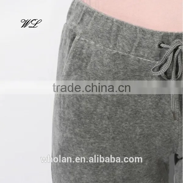 Woman's Velvet Fabric Track Pants Casual Wear Loose Sweat Jogger Pants photo-5