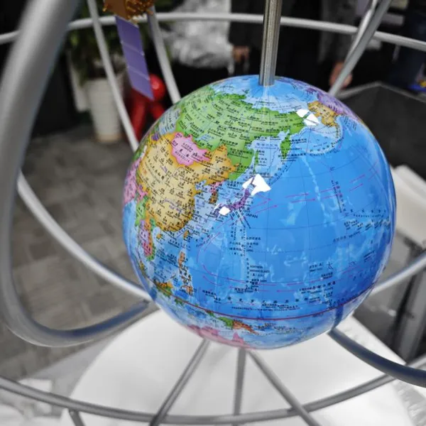 Satellite Model Manufacturing Factory photo-3