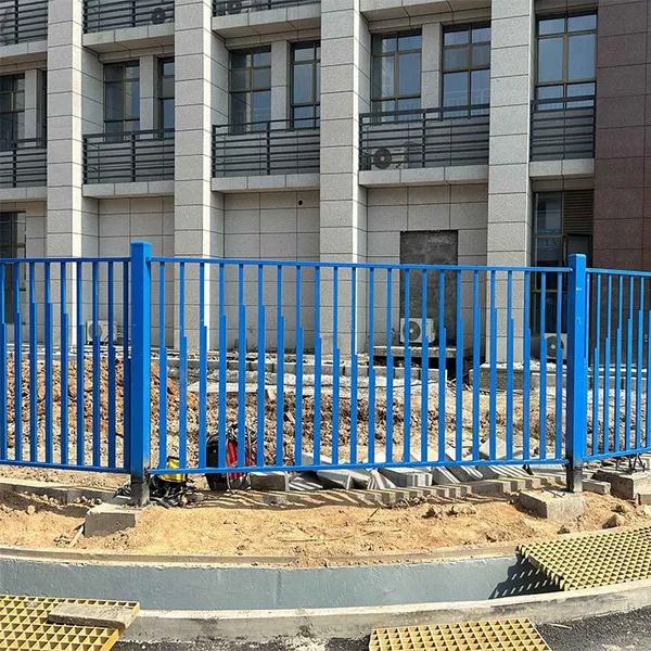 Galvanized Wrought Iron Ornamental Fencing for Garden Decoration and Metal Edging photo-4