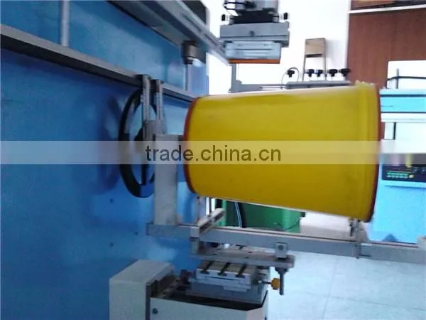 China Large Format Pail Screen Printing Machine for Buckets and Bottles photo-3