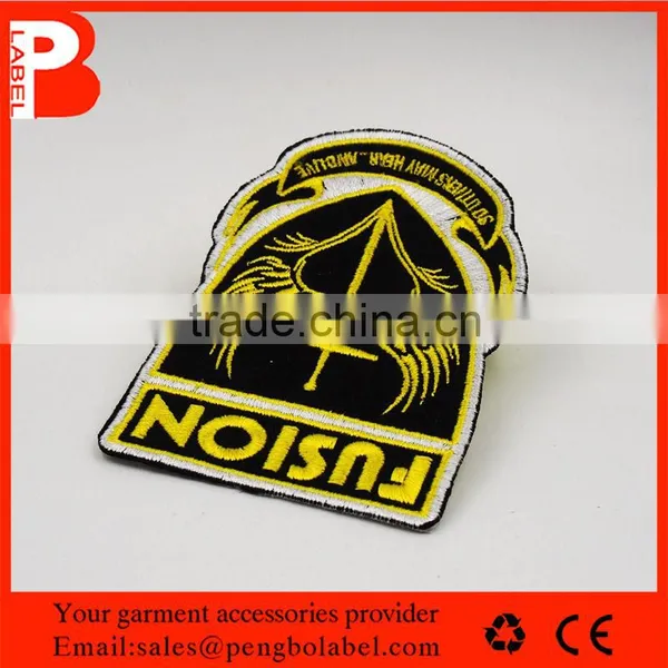 2016 Directly Factory Professional Customized Embroidery Label Badges photo-2