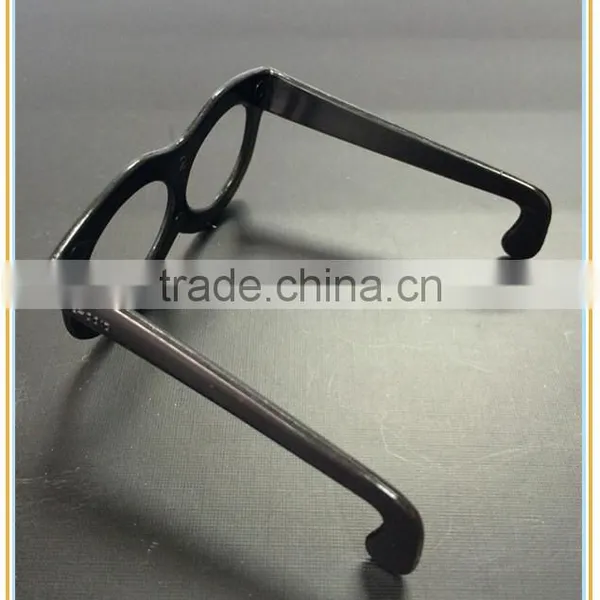 China Manufacturer Cheap Pvc Cute Baby Toys Eyes Glasses Frame photo-2