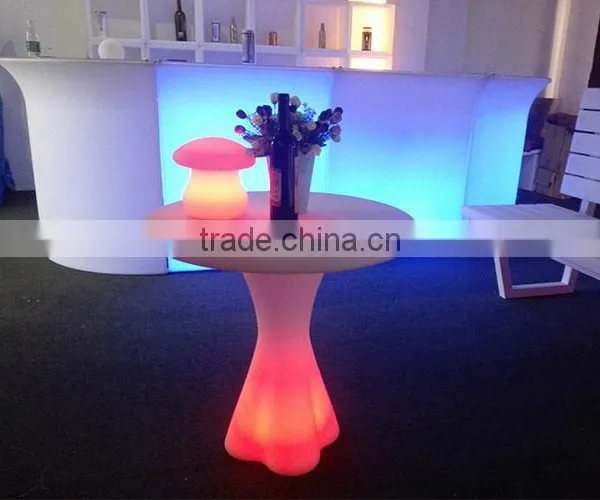 Popular Cheap Party Restaurant Led Luminous Table and Chairs for Sale photo-2
