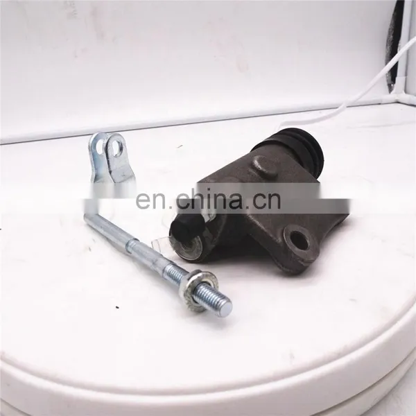 Hotsale Good Quality 4jb1 Clutch Cylinder Brake Master Cylinder photo-2