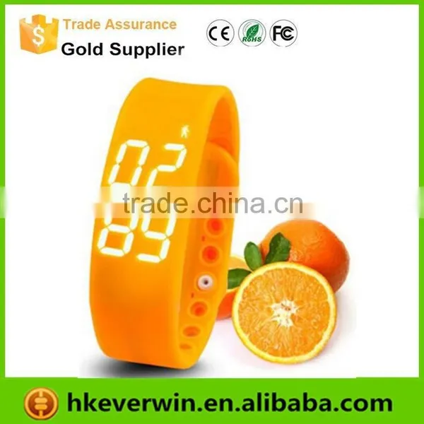 Lastest W2 Silicone USB Sport Fitness Bracelet For Mobile Phone photo-6