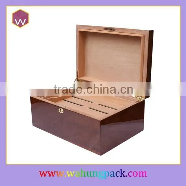 Antique Used Humidor Cigar Cuban Box With Brown Glossy Finishing photo-2