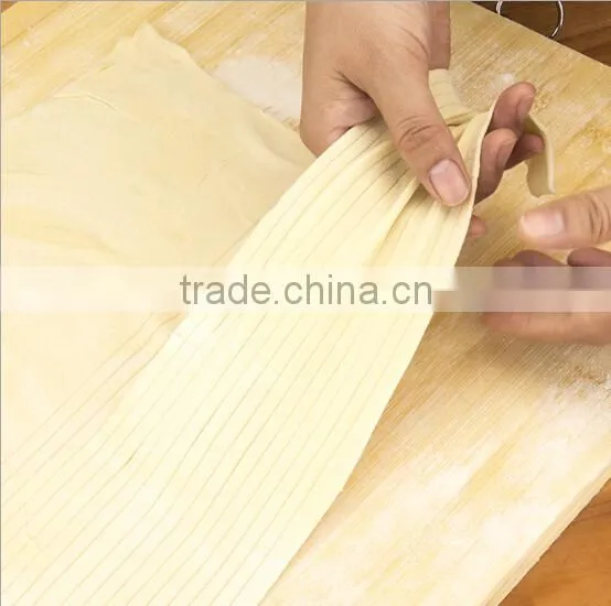 New Arrivel Hand Noodle Slicer / Noodle Cutter Tool / Pasta Cutter Tool photo-5