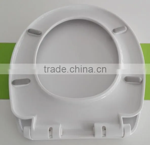 High Quality Sanitary Ware Bathroom White Round Duroplast 17'' Toilet Seat photo-5