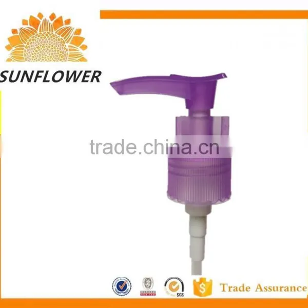 2016 China Factory Ribbed Plastic Lotion Pump With Lock 24/410 photo-2