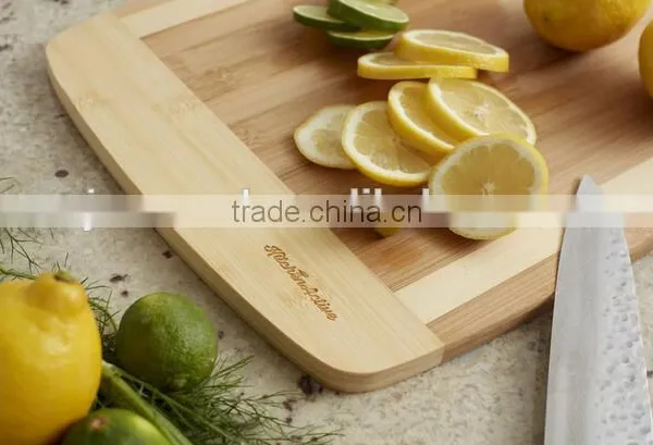 CIQ Available Square Hanging Bamboo Cutting Board photo-4