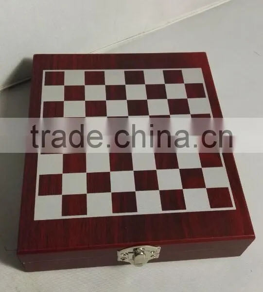 K0428-4W Wooden Box With 5pcs Bar Accessories and Chess photo-2
