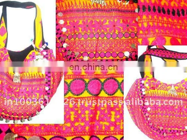 Vintage Sari Handbags photo-2