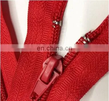 Fashionable Red Nylon Zipper Design With Metal Bow Puller photo-4