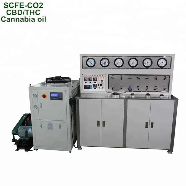 New CO2 Extraction Machine for Kaffir Lime Essential Oil Featuring PLC and Engine Core Components for Fruit and Vegetables photo-5