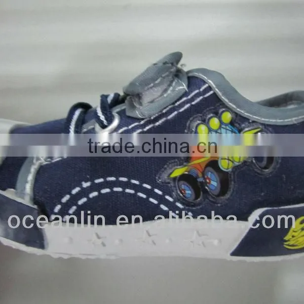 Kids Shoes With Light Glitter Shoes