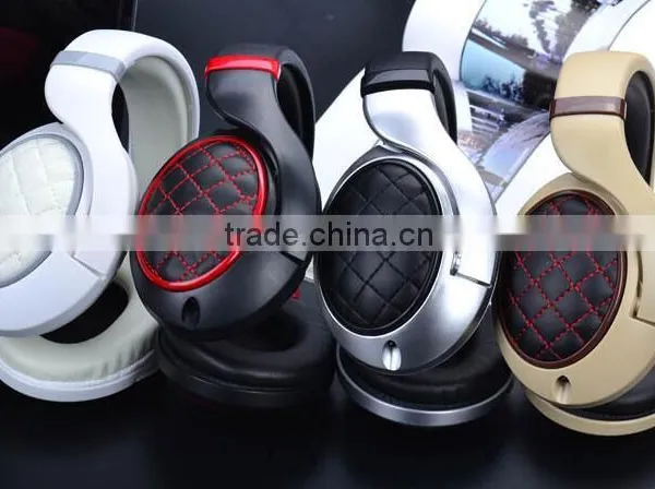 EP11 Noise Reduction OEM Headphone Factory photo-3