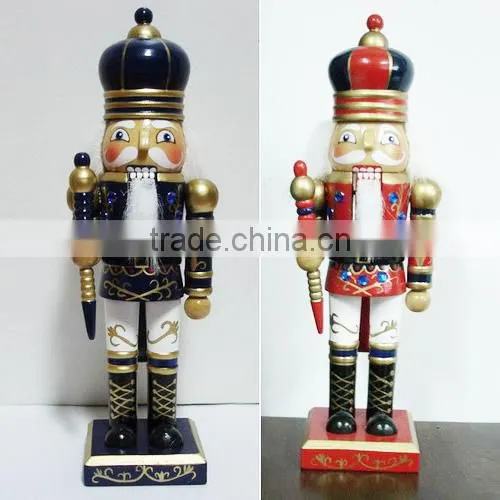 Home Decoration Hand Painted Wooden Nutcraker