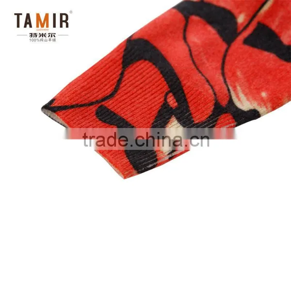 Muti Color Print V Neck Cashmere Sweater, Ladies Fashion Delicate Print Cashmere Sweater photo-5