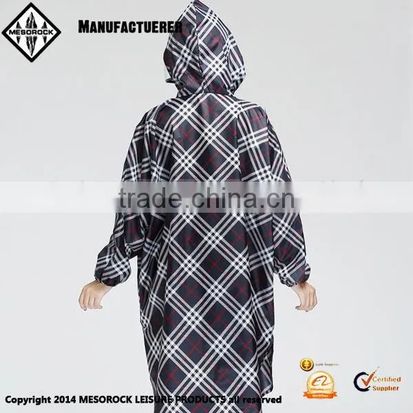 Free Size Reusable Unisex Waterproof Portable Raincoat Emergency Rain Poncho photo-4