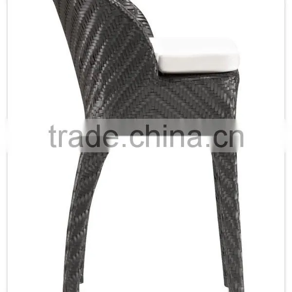 Elegant Rattan Outdoor Wicker Garden Chair photo-4