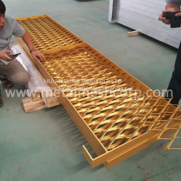 Aluminum Expanded Metal Mesh Facade photo-3