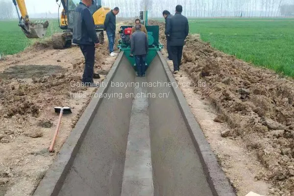 Автоматическая формующая машина для водного канала водных хозяйств в Баоинге
Автоматическая формующая машина для дренажной канавы
Самоходная формующая машина для бетонной бортовой канавы photo-2