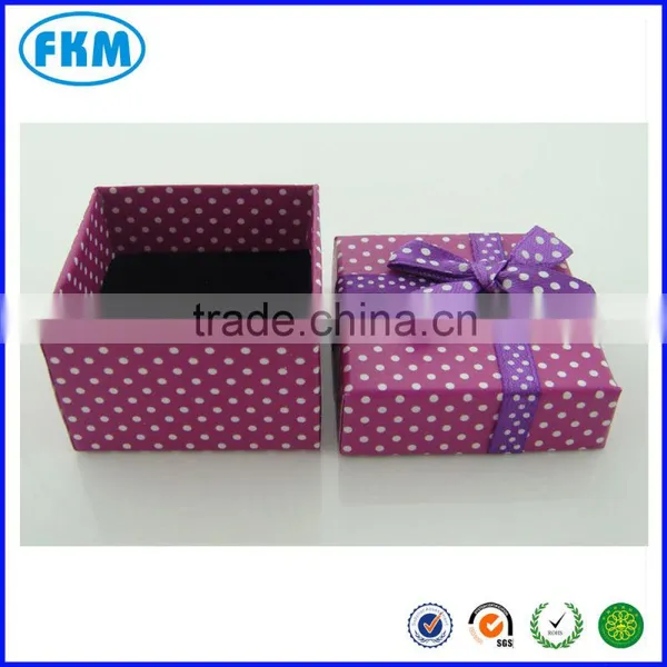 Ribbon Closure Paper Jewelry Box photo-2