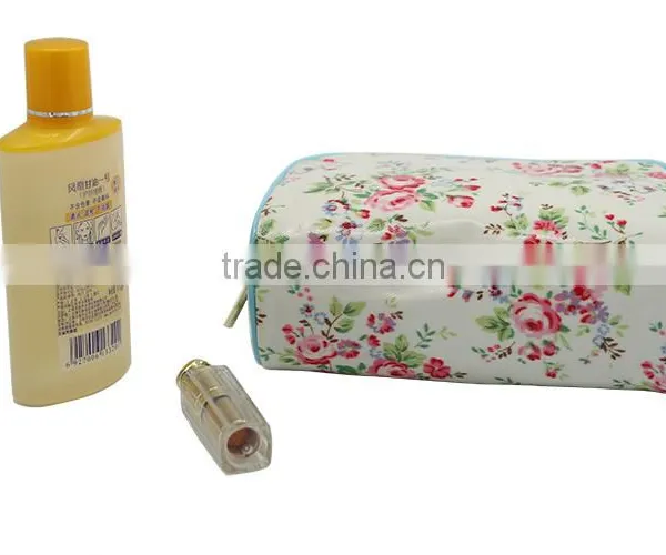 PVC Coated Canvas Make up Waterproof Cosmetic Bag photo-4