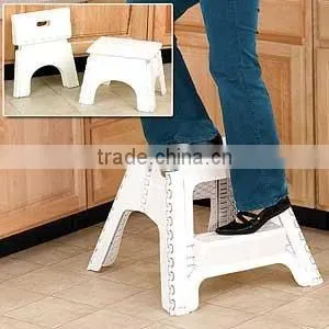EZ FOLD STEP STOOL