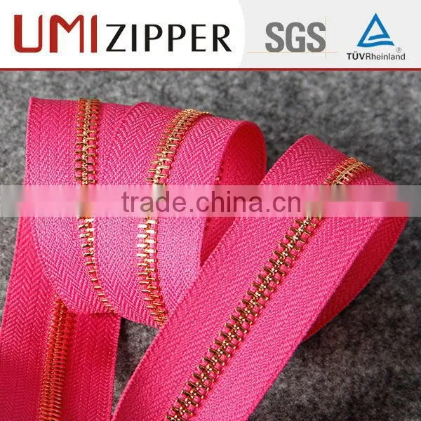 With no Zip Runner 30 cm no 4 Gold Brass Zipper Roll by Meter photo-4