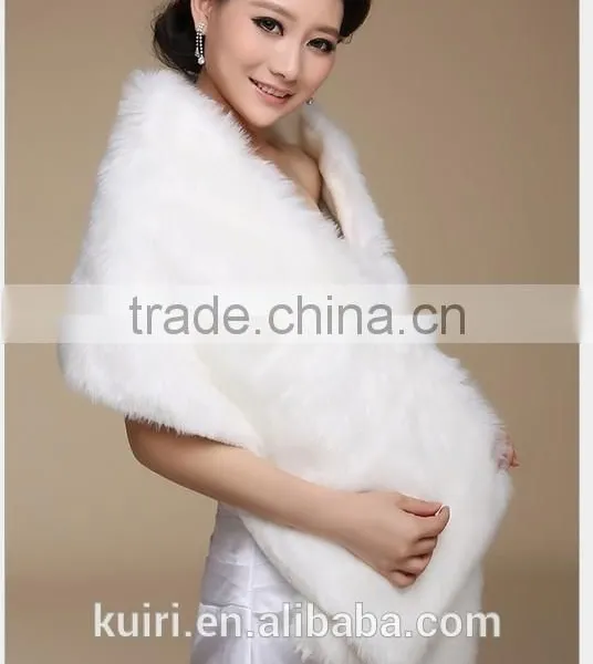 Best Deal New Fashion White Colour Trendy Bride Wedding Dress Faux Fur Shawl Wedding Shawl Streamer Gift photo-2