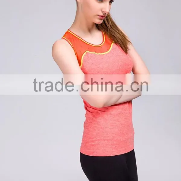 OEM Casual Summer Women Seamless Sexy Breathable Slim Fit Tank Top photo-2