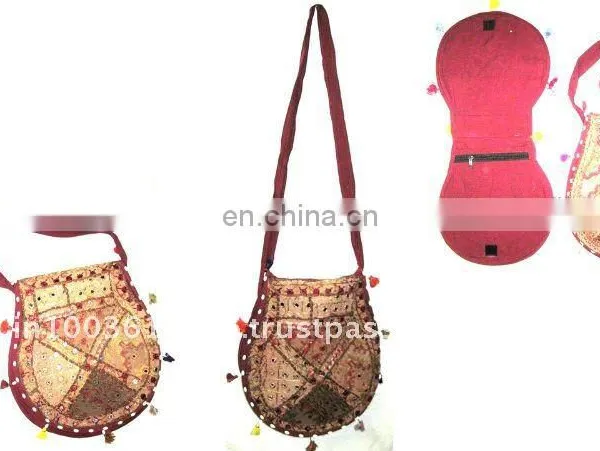 Tassels With Embroidred Shoulder Bags photo-2