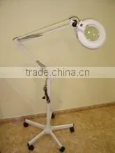 PROFESSIONAL MAGNIFIER LAMP