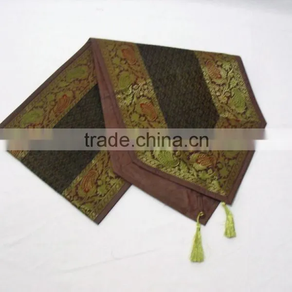 Indian Silk Table Runner With 6 Place Mats & 6 Coaster in Green Color Size 16*62 photo-3