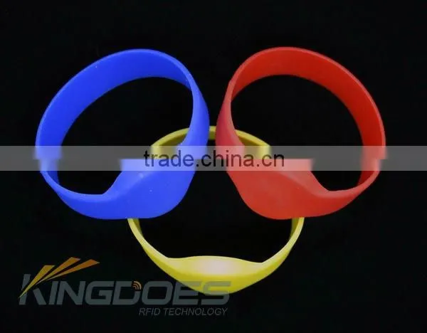 125KHz RFID Silicone Bracelet photo-3
