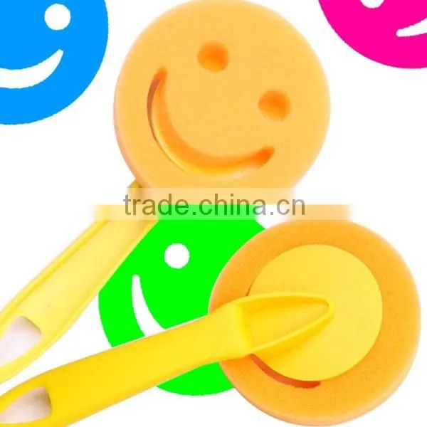 Kid Plastic Smile Shaped Paint Brush photo-3