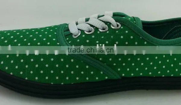 Top Cheap Injection Canvas Shoes / Canvas Casual Shoes