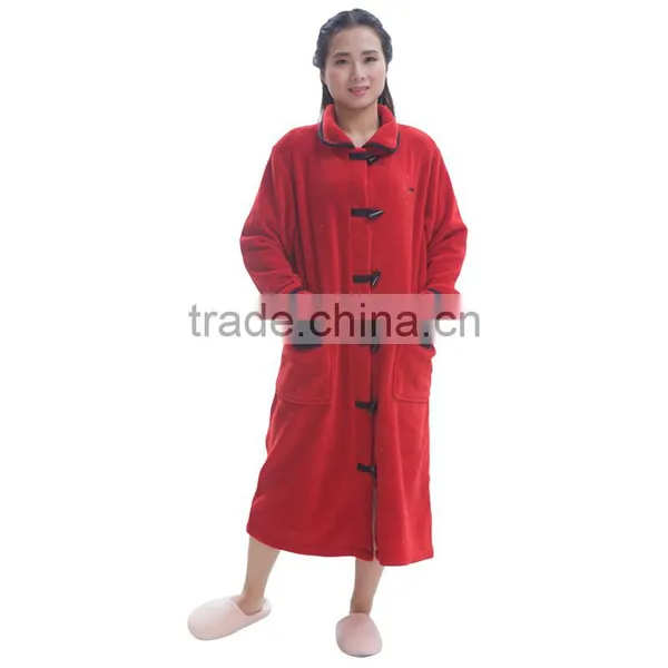 China Fashion Red Color Girl Sleepwear Bathrobe Set photo-3
